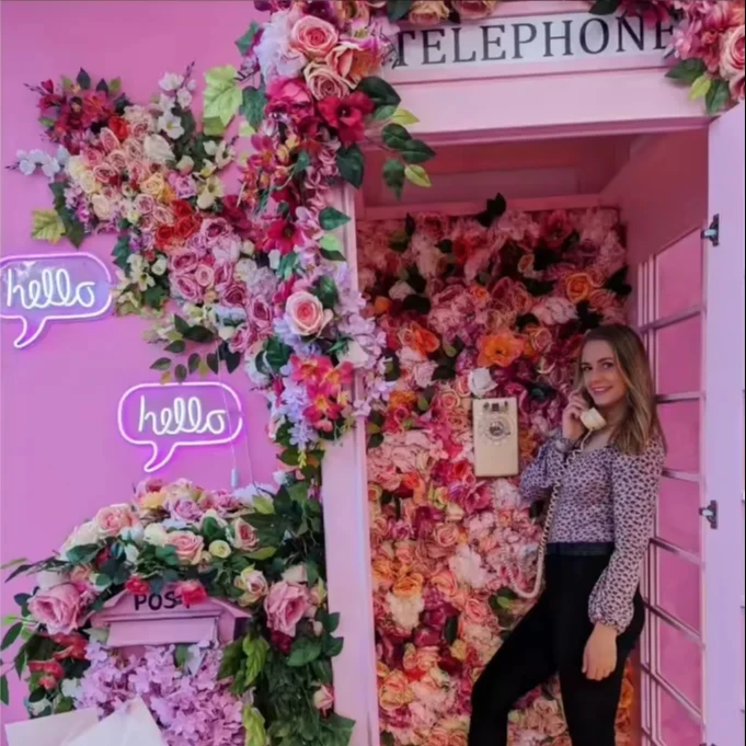 Outdoor pink red antique phone booths streetscape london wedding decoration  british telephone booth