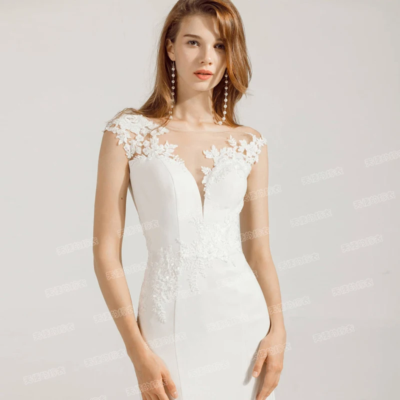 Sexy Forma Satin-twill Simple V Neck Sleeveless Bridal Gown Wedding Dresses Mermaid