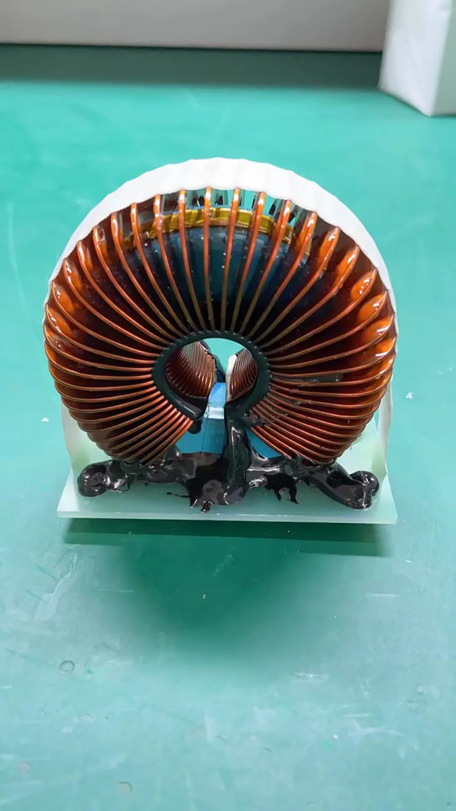 400V 50A-400UH Reduce inductance loss Efficient inductor capacitor for filters