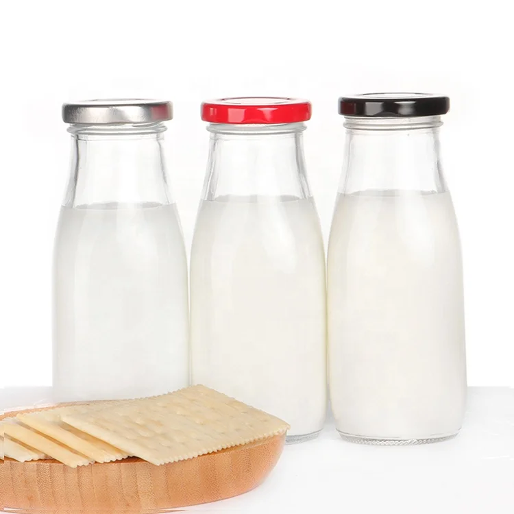 Manufacturer Price Glass Milk Bottle with Metal Lids Vintage Reusable Milk Jugs Dairy Drinking Containers for Milk Yogurt