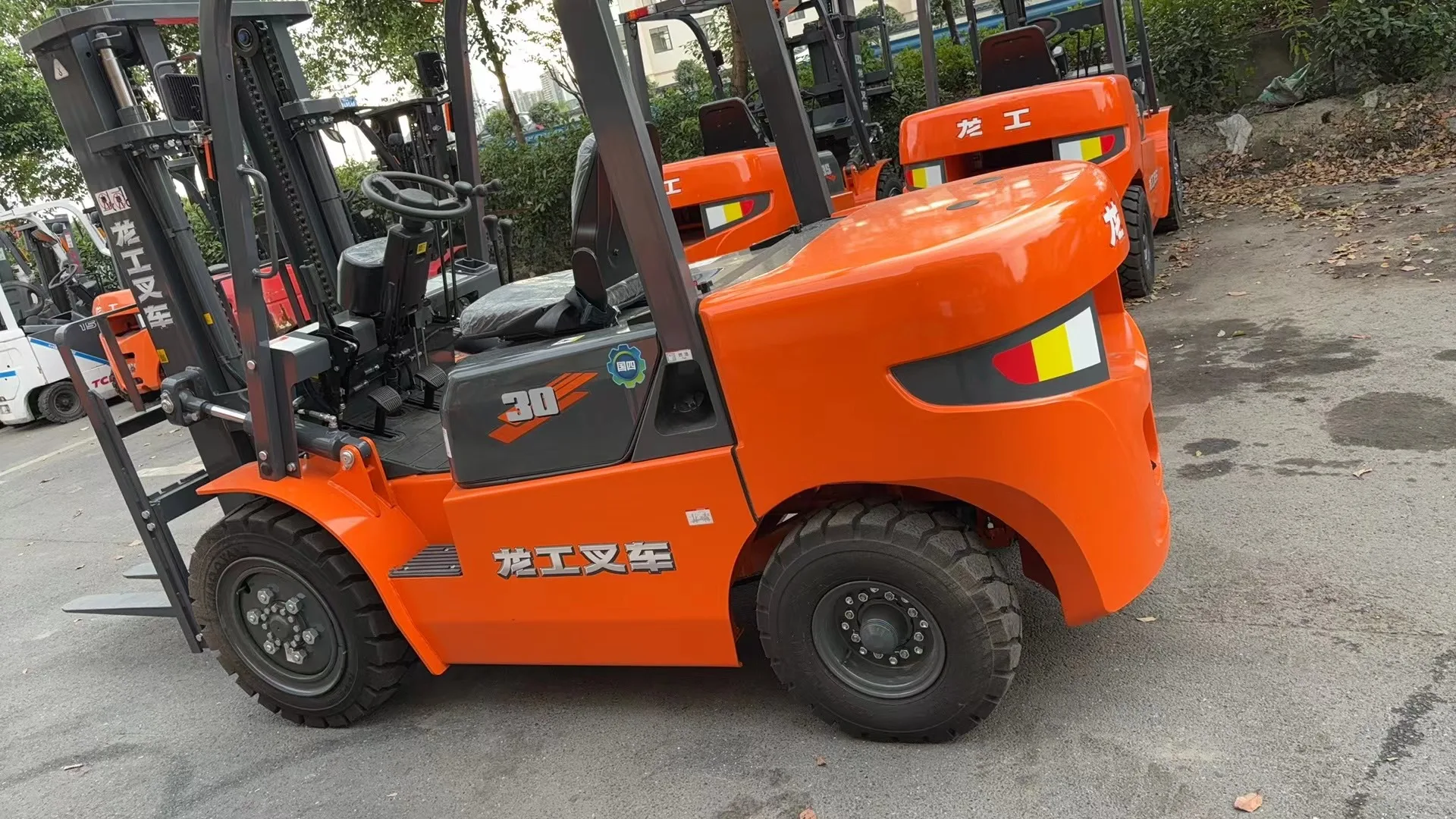 Lonking diesel forklifts good durability and high quality LG30 forklift