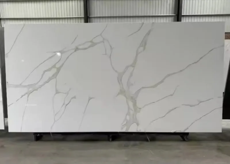 Vietnam Quartz Factory 126x63 Jumbo Quartz Slab Wholesale Calacatta Gold Quartz Stone