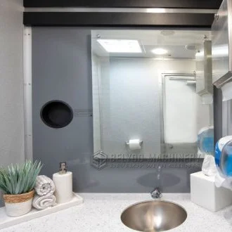 2024 New Toilet Trailer Factory Price Mobile Portable Toilet Portable Bathroom Trailer Restroom Trailer for Events Outdoor Steel