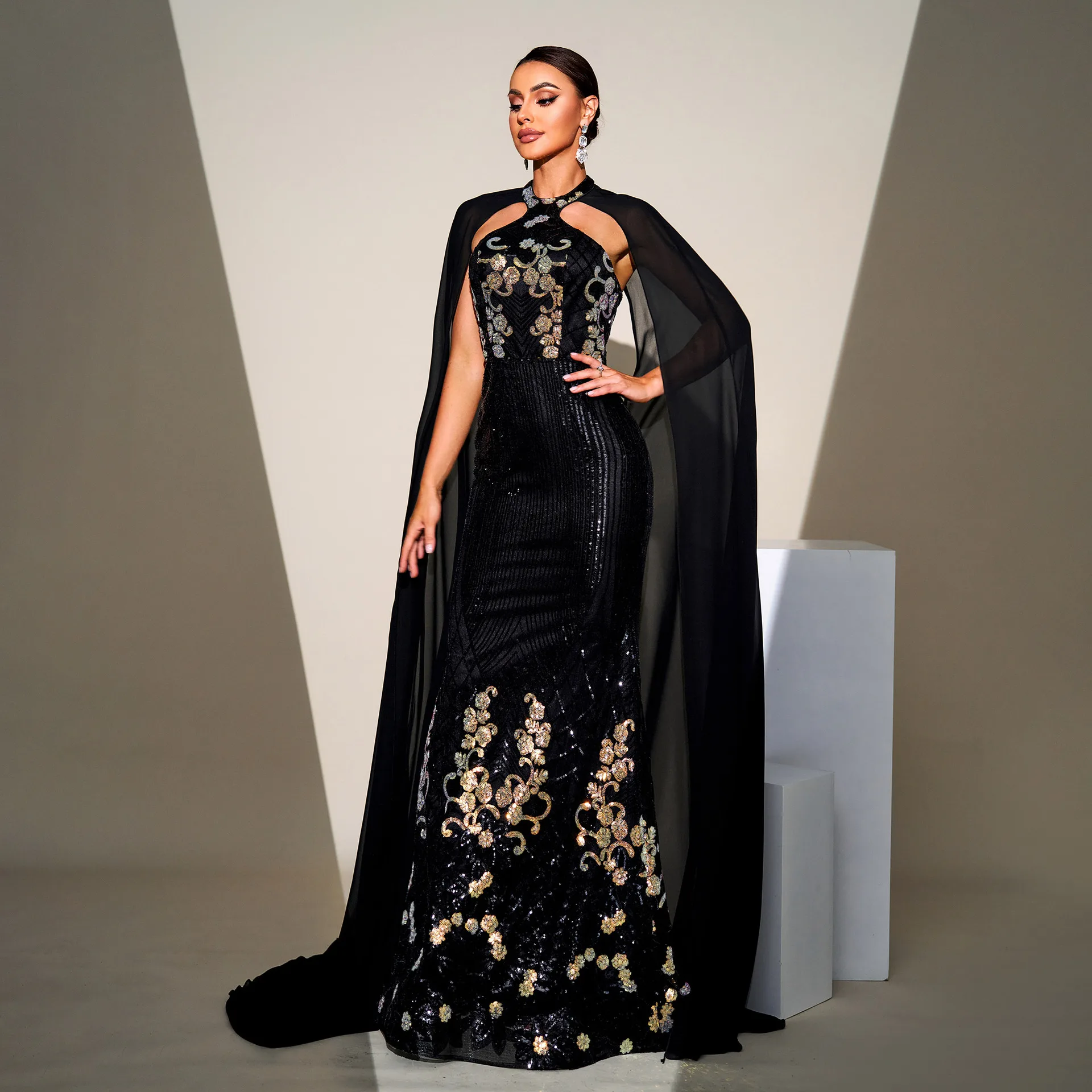 2025  Elegant Floral Pattern Halter Long Sequin Mesh Shawl Evening Dress Female Party Bridesmaid Summer