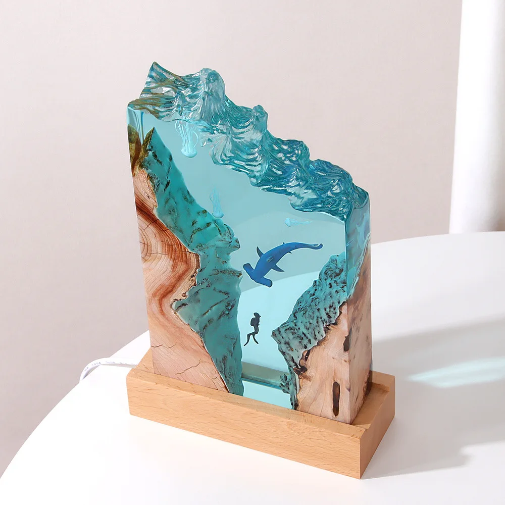 Personalizable Epoxy Resin Ocean Lamp  diver Lamp /Micro-landscape Ocean nightlight Custom Night Light Christmas gift