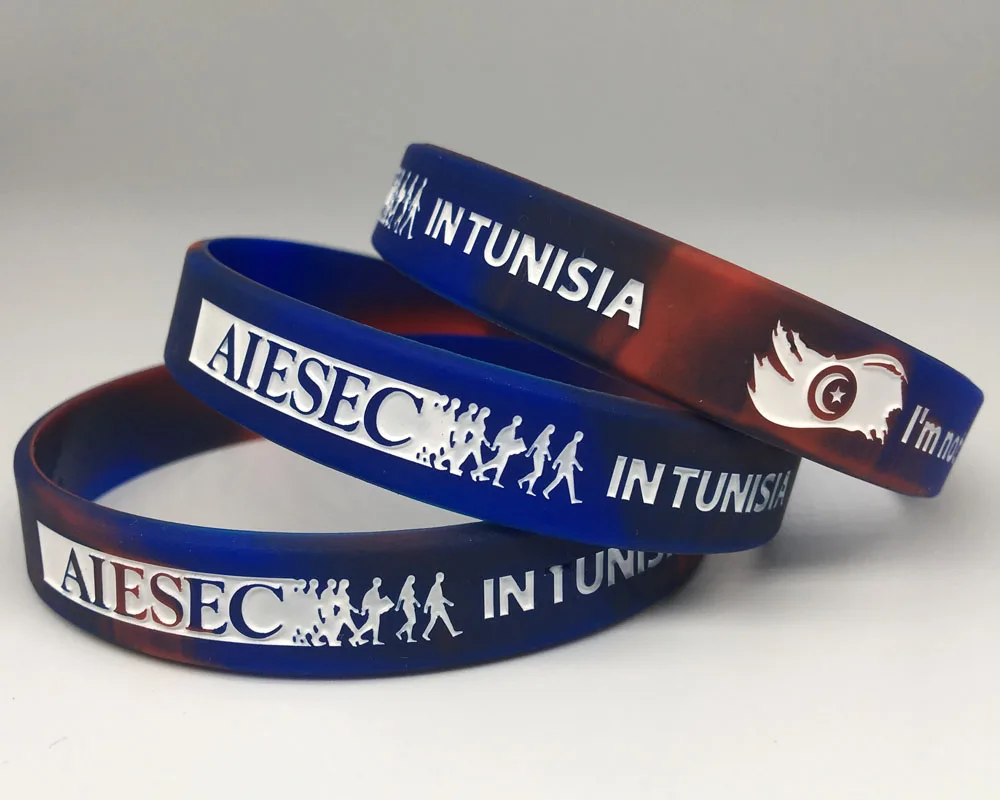 Custom Colorful Silicone Wristband Fashion Cool Rubber Bracelets with Debossed Logo for Promotions