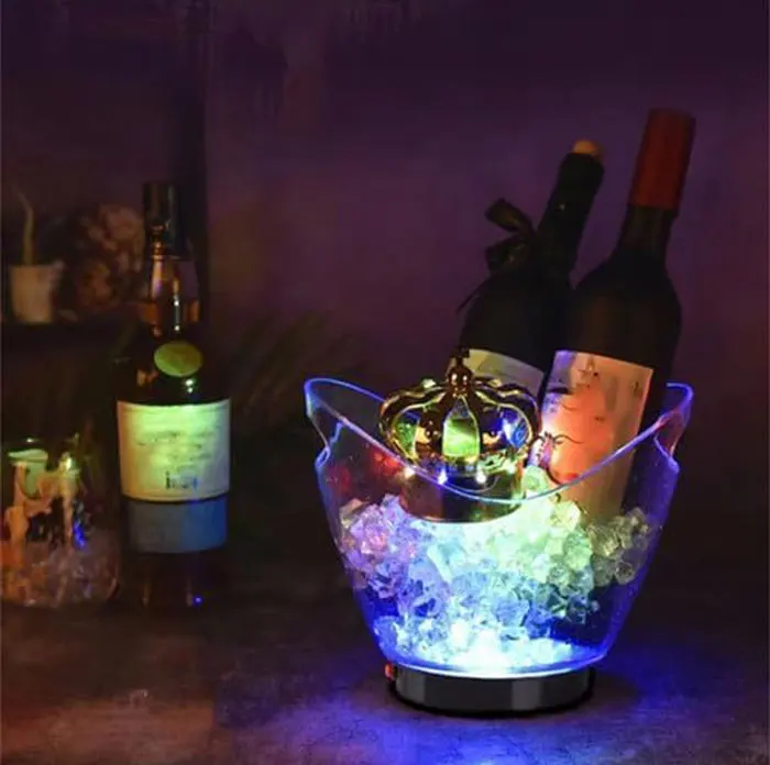 Large Capacity Acrylic LED Ice Bucket Bottle with Handle Luxury Glowing Colors for Wine Beer Cooling & Party Bar Use