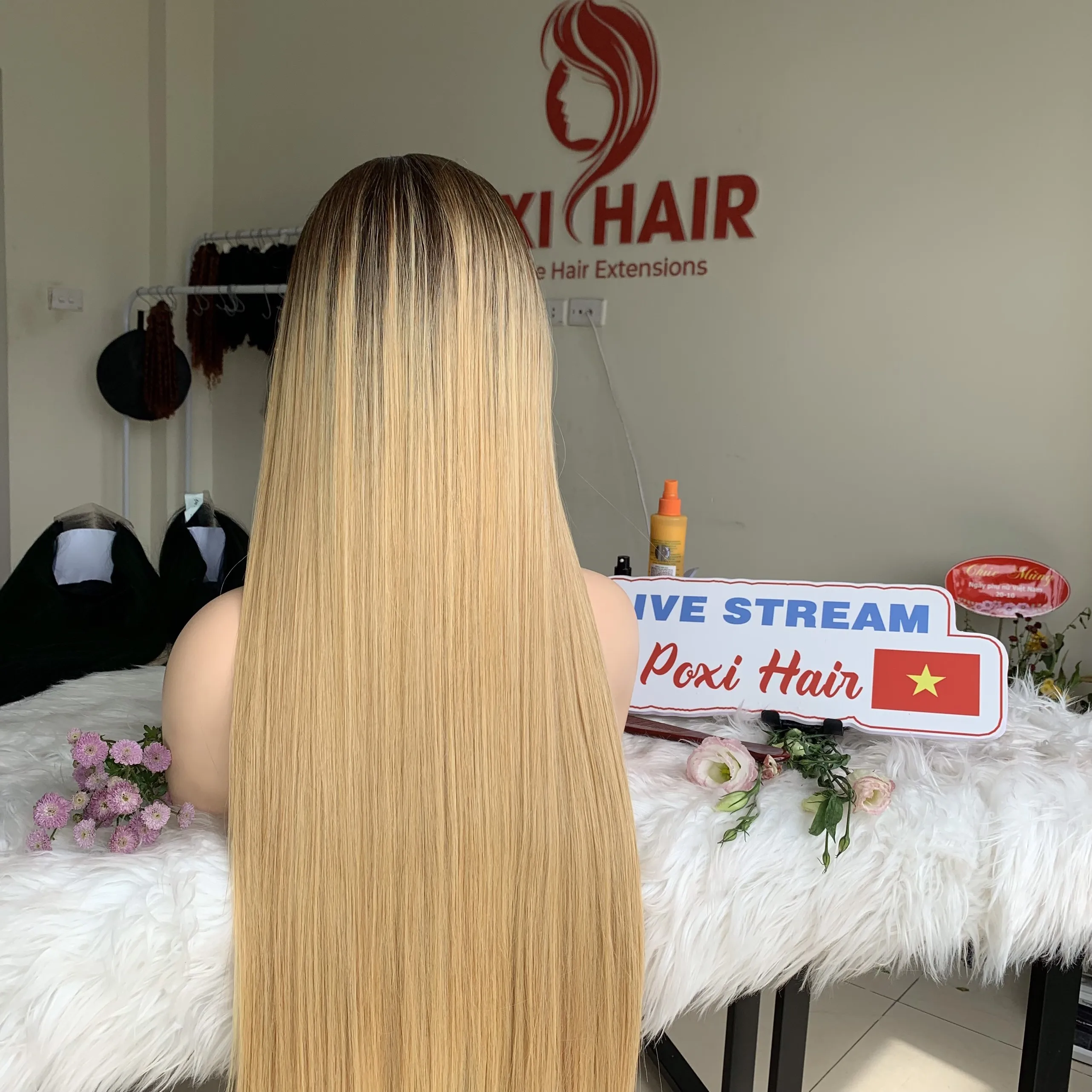 Ombre Blonde Color Bone Straight Wig Weft Hair Extensions human hair wigs 100% Human Hair Vendors Made In Vietnam