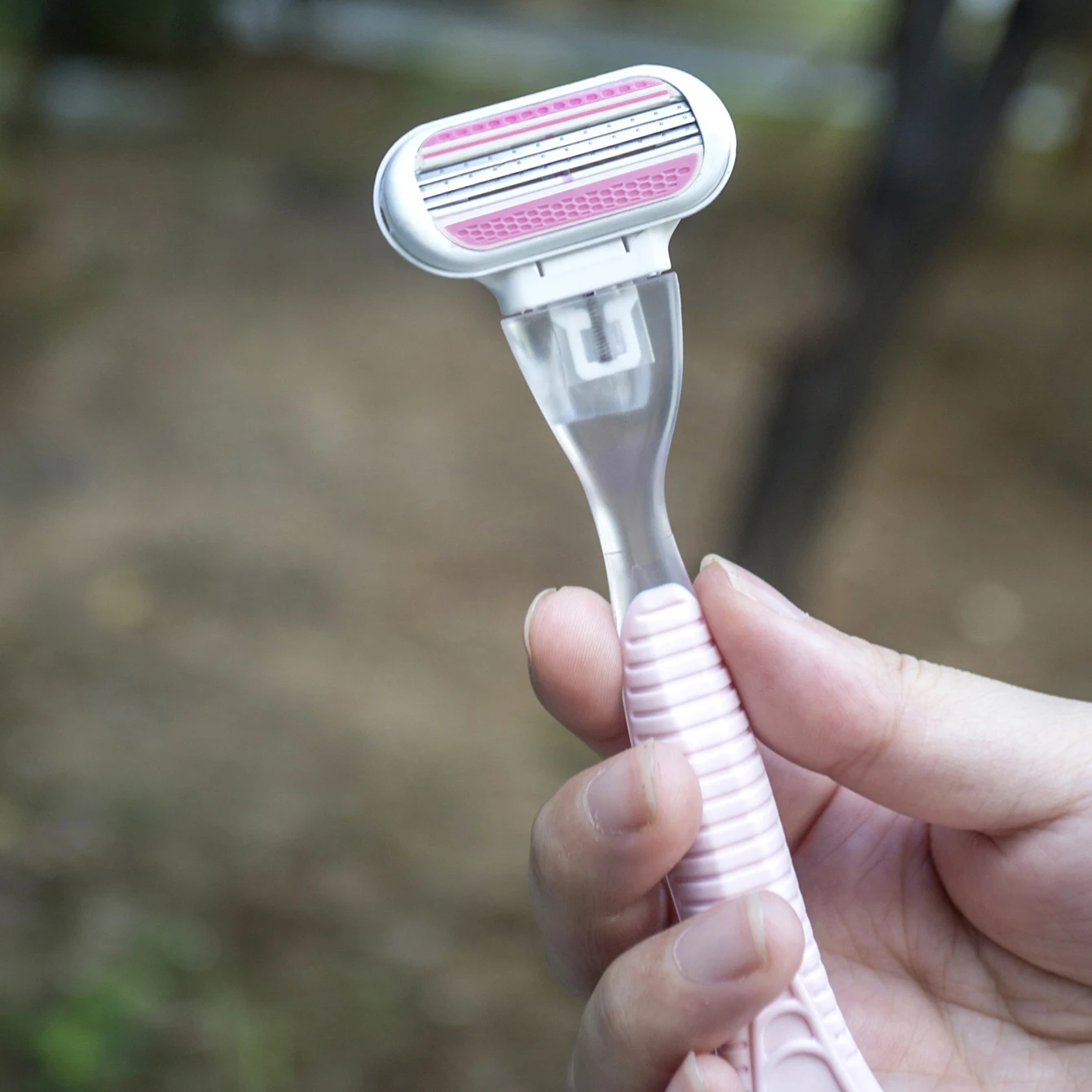 1 Handle 4 Cartridges Replaceable Women Razor High Quality Factory Wholesale Three Layers Hair Remove Razor For Female