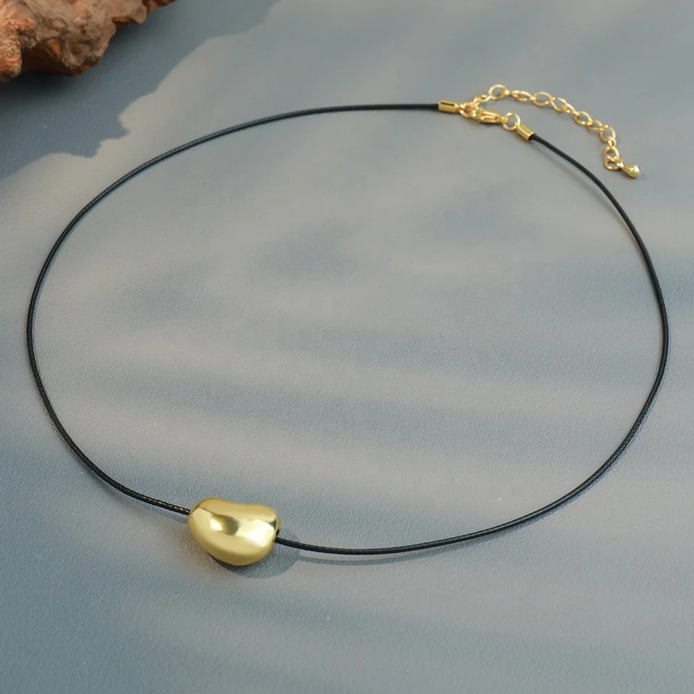 fashion simple black elastic cord bead shape choker necklace with pendant