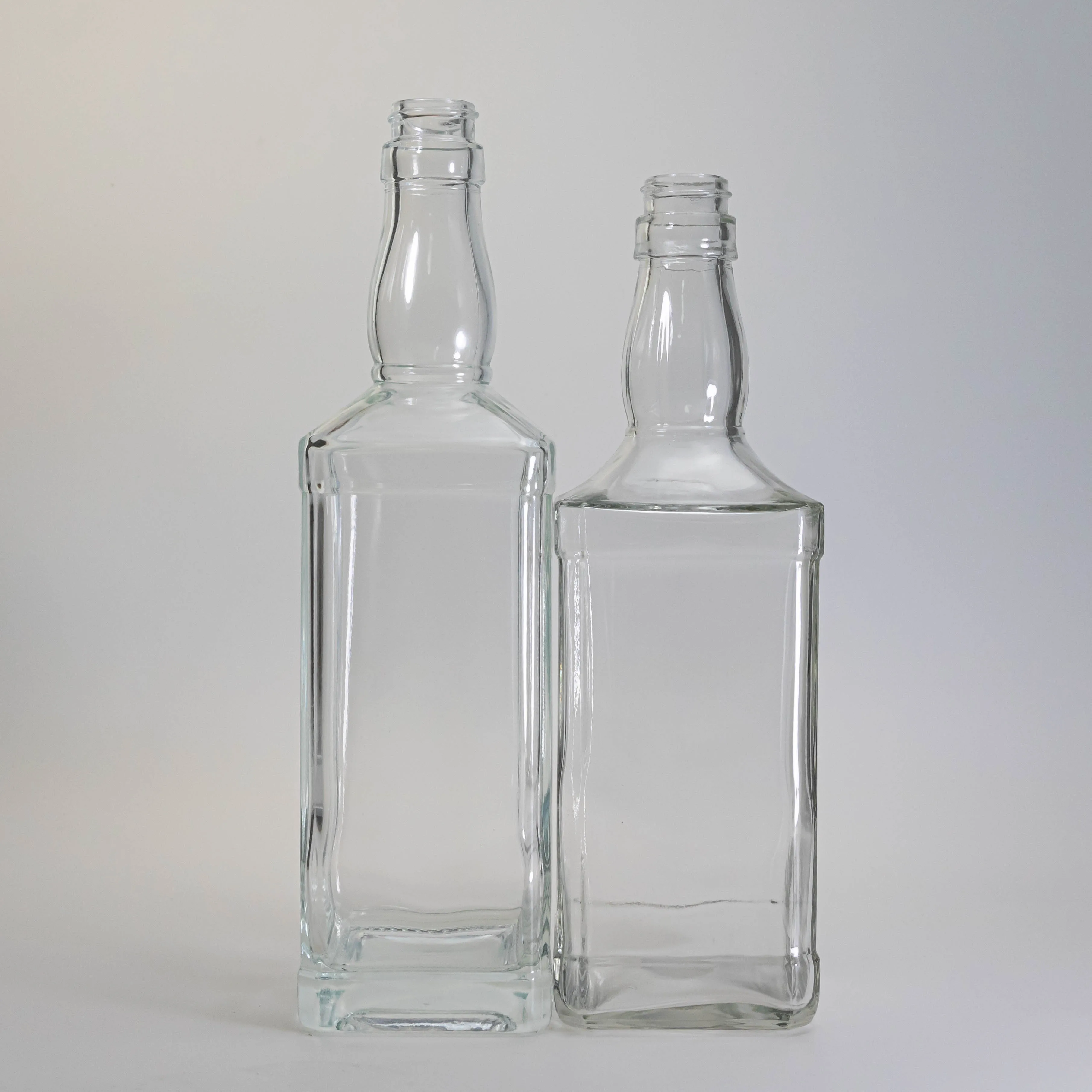 Wholesale 700ml 50ml  liquor Bottles Mini Jack Daniels Whiskey Bottle For Wine