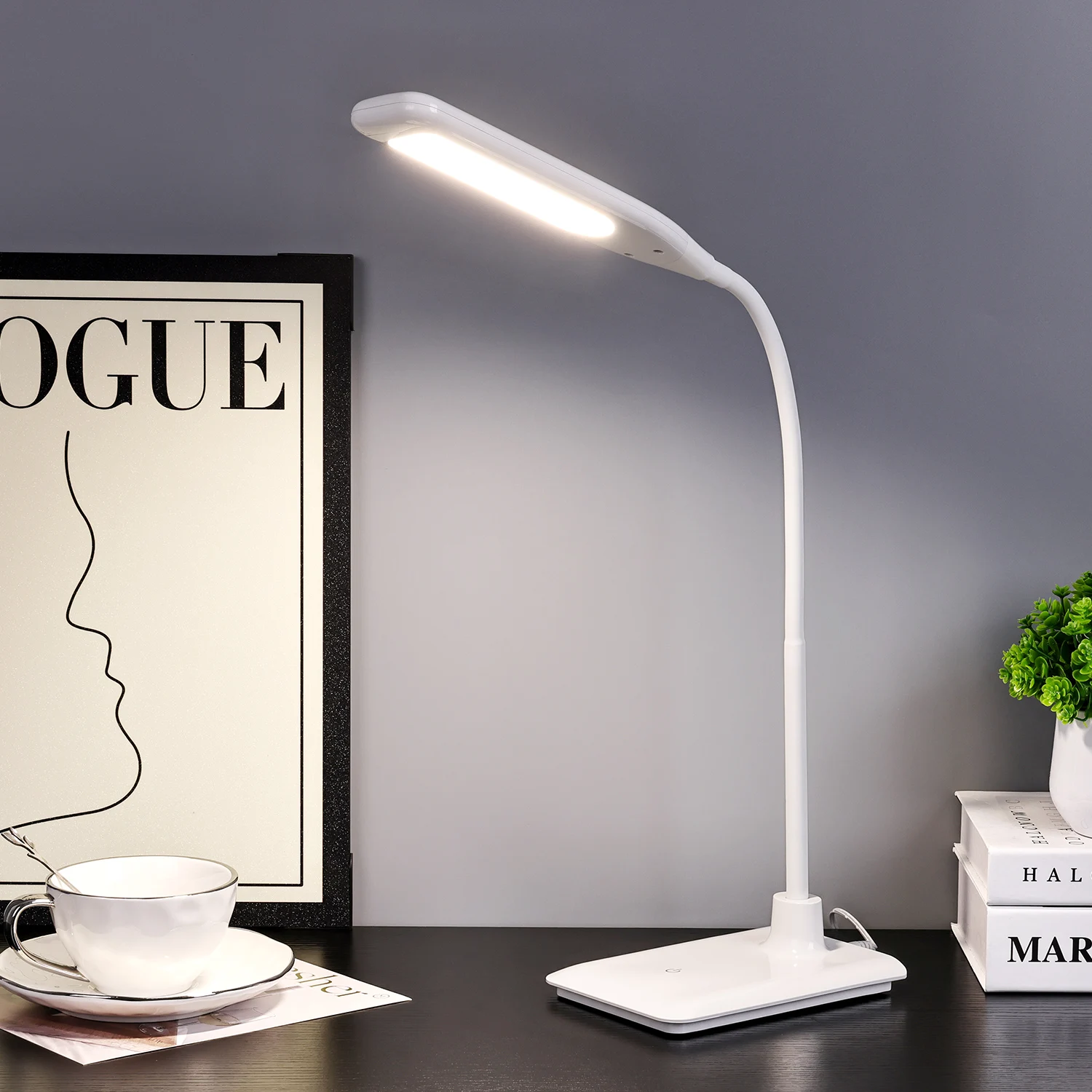 Modern indoor luxury bedroom bedside USB Arm table lamp touch led dimmer white light foldable temperature desk lamp