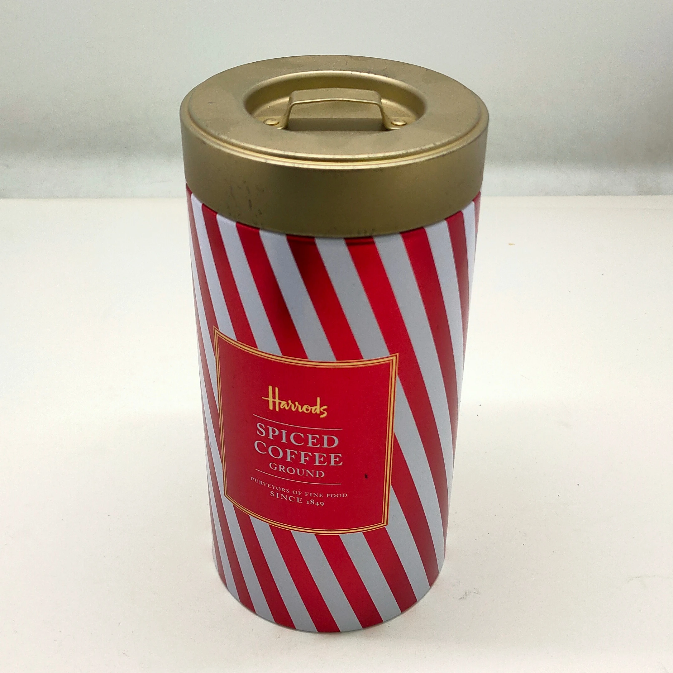 cylinder tin box Tea tin coffee tin box chocolate packaging storage box with metal handle