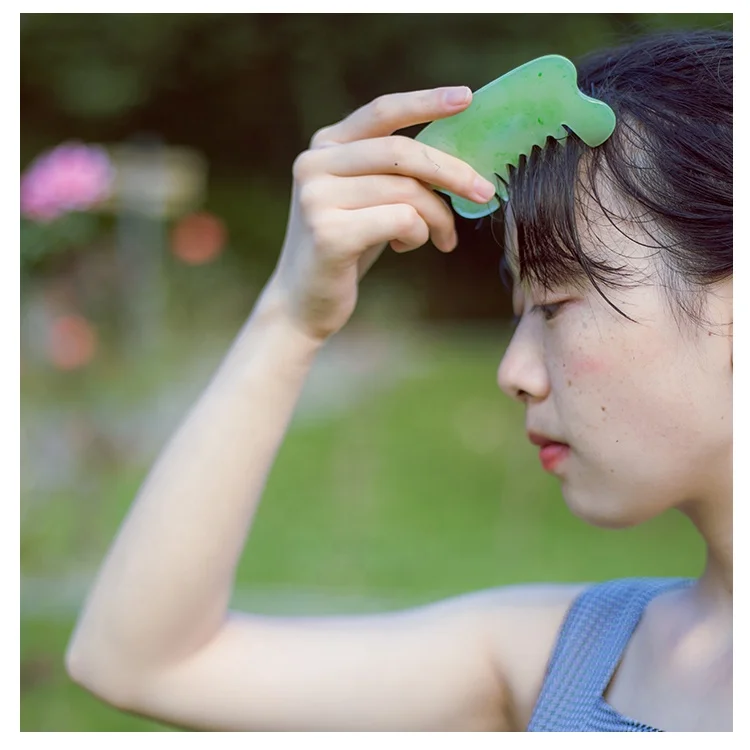 Multifunctional Slimming Wrinkle Remove Poly Facial Anion Meridian Comb Massage for Head Care