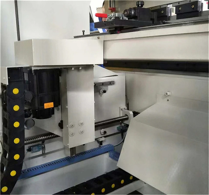 WC67K /WC67Y metal sheet plate bending machine cnc press brake hydraulic 8 axis 1 600 T 6000 mm