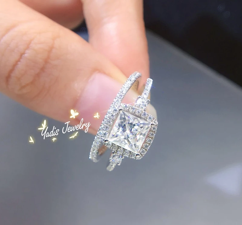 
Pt950 Platinum 6*6mm Princess Cut White D/VVS Moissanite Diamonds Jewelry Engagement Ring 