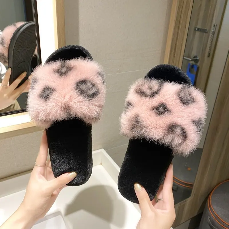 2021 winter Plus size woolen warm ladies fur slippers new home fashion fur slippers designer winter slipper