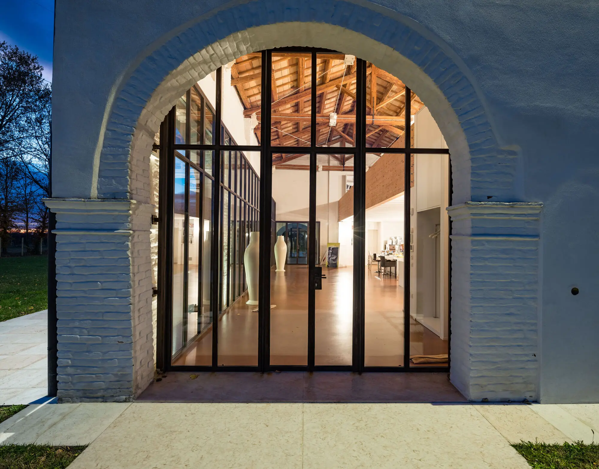 Arched French Design Interior Modern Iron Steel Waterproof Thermal Break Double Tempered Glass Casement Door