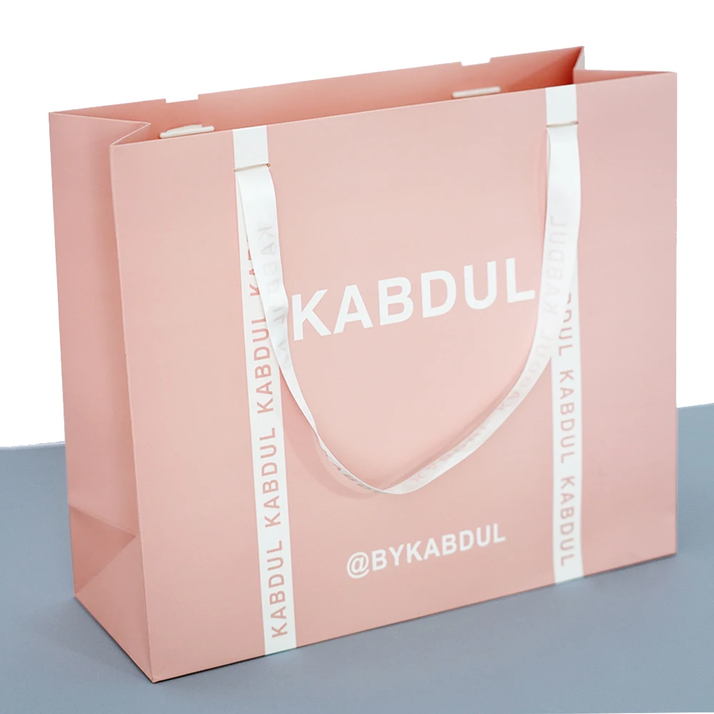 Custom Made Luxury Ribbon Handle Shopping Packaging Gift Bag Pink Paper Bag With Your Own Logo