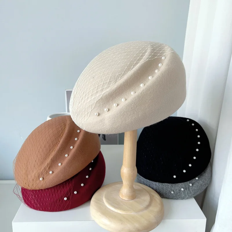 Wholesale Japanese Australian Wool Felt Hats Fashion Pearl Drape Painter Hat Fashion Stewardess Cap Lady Gauze Beret