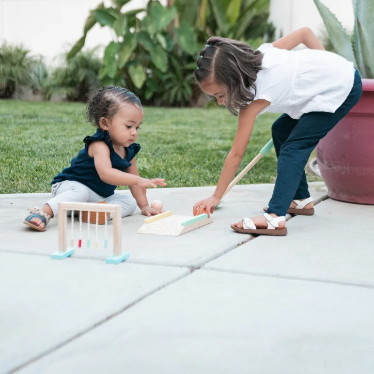 Asweets New Arrival 2024 Wooden Toys Golf Toys Set Golf Game Mini Golf Set For Kids