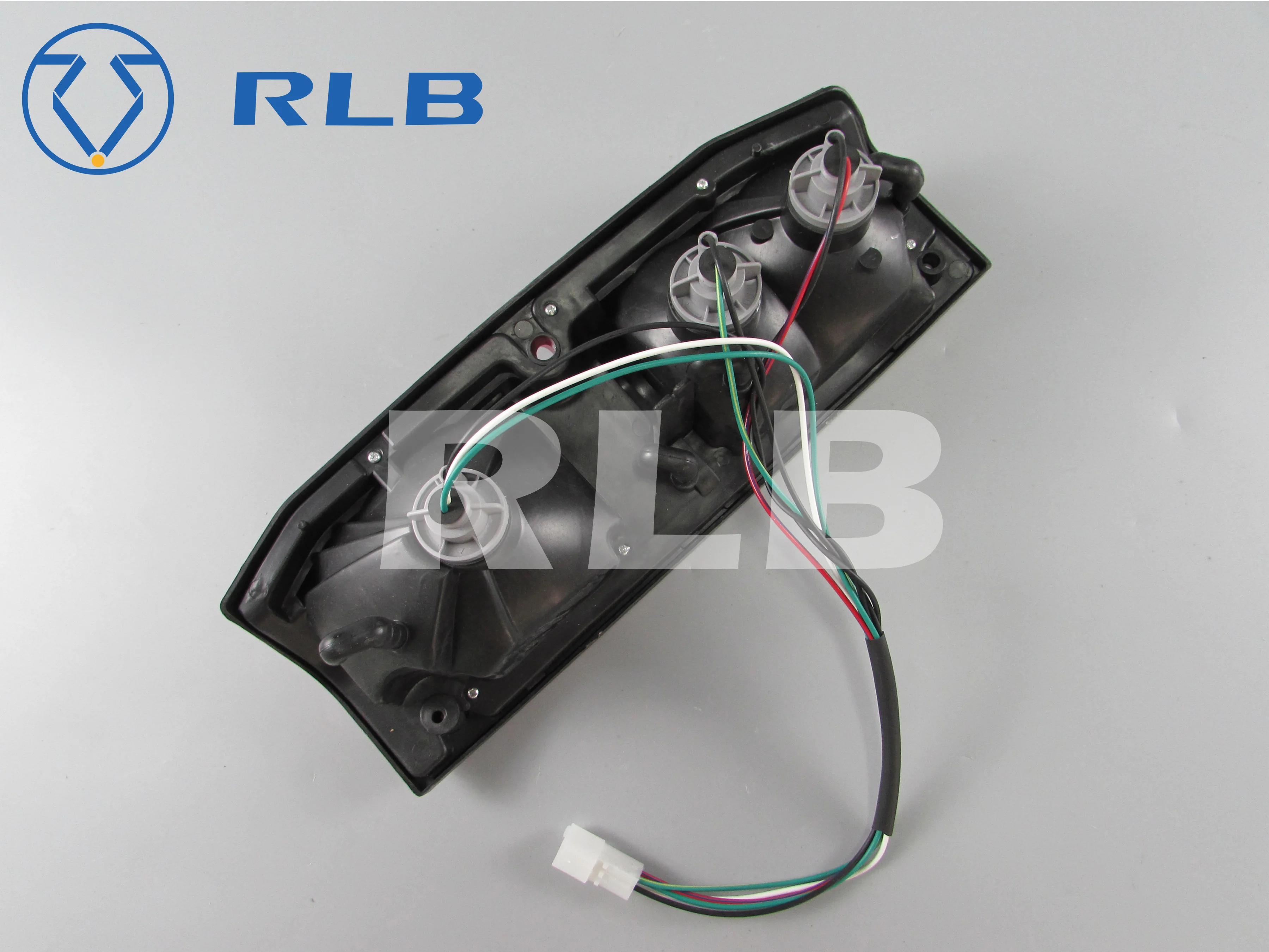 High quality tail lamp lamp L 81560-69105 for Landcruiser HZJ76,78,79