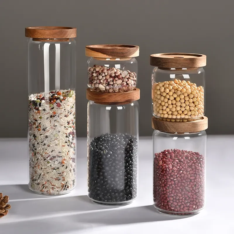 OEM Factory price custom size High borosilicate glass Round kitchen storage jars With Acacia wood screw lid for food storage