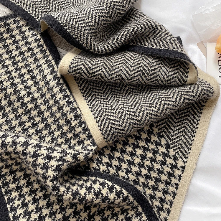 Hot Sale Warm Scarves Custom Design Logo Printing Plaid Knit Winter Scarf For Women