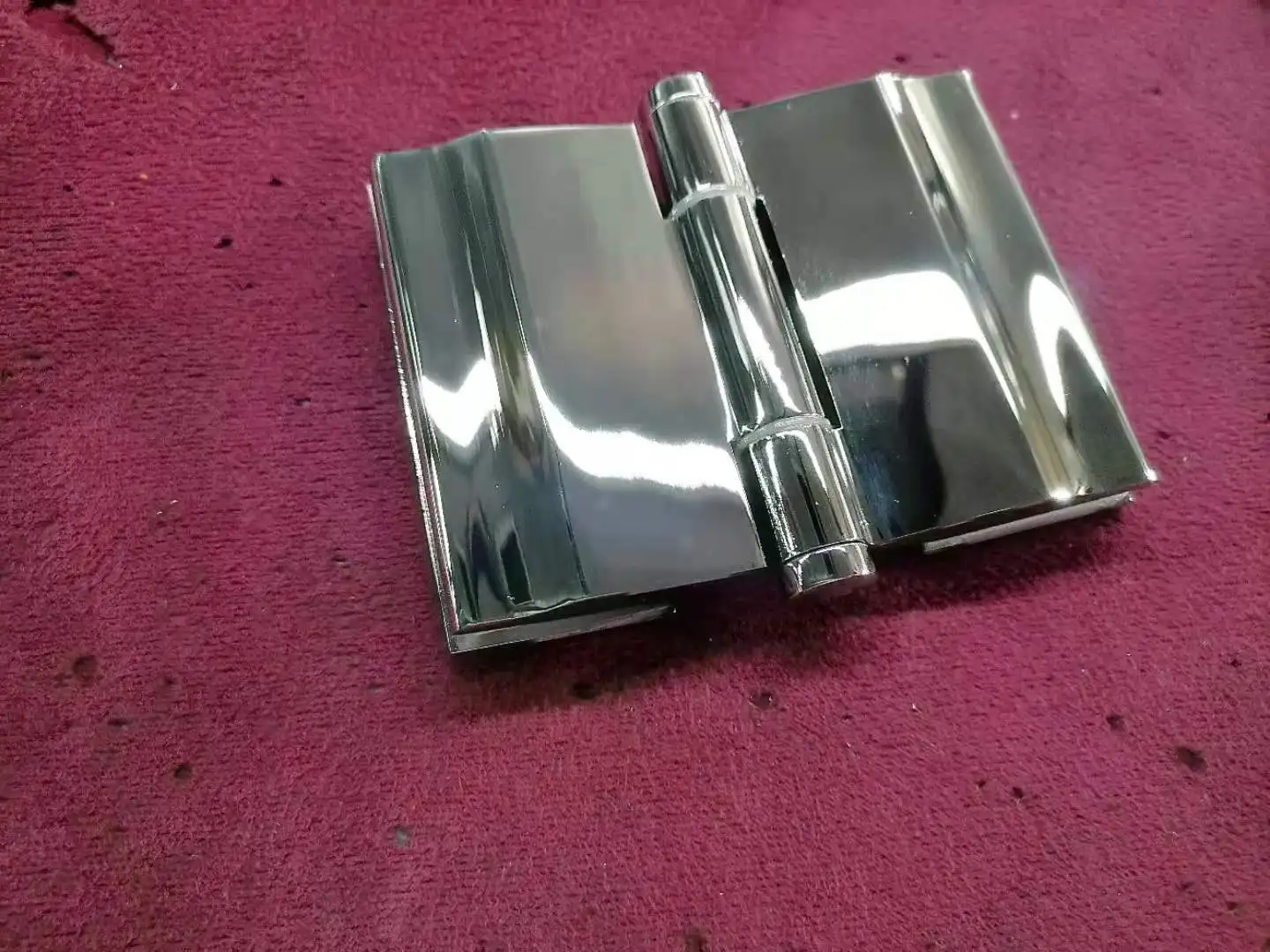 Brass Glass Shower Door Hinge for Bathroom  S560