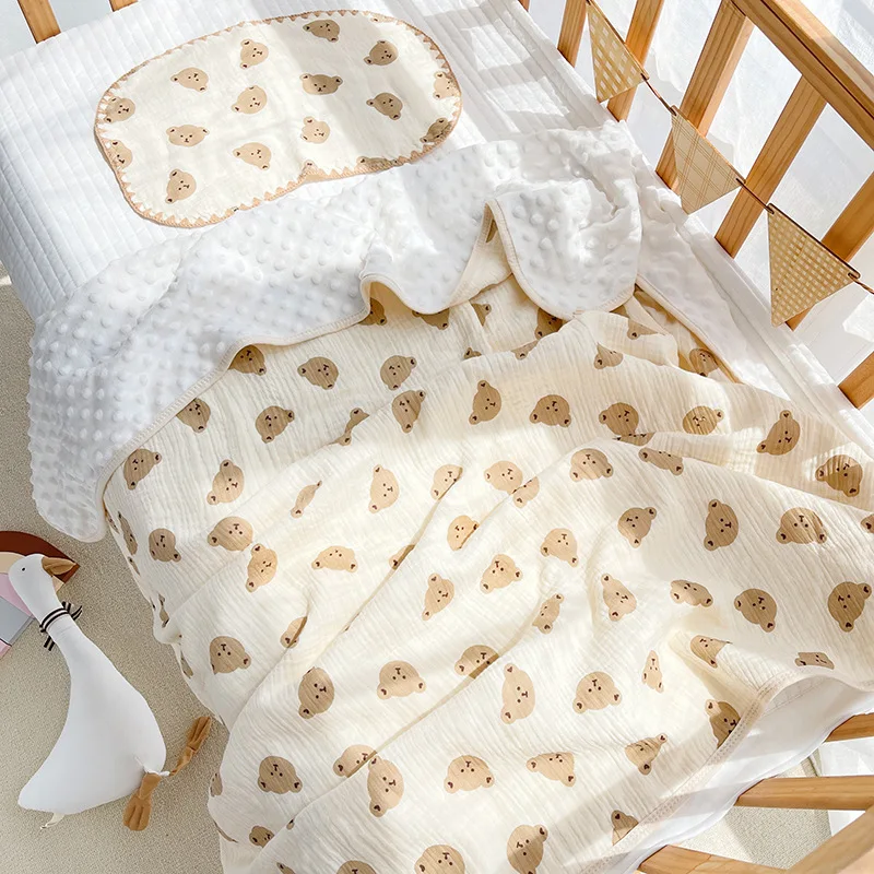 Newborn baby soft muslin swaddle wrap OEM infant cotton 4 layers gauze baby swaddle blanket with dotted backing