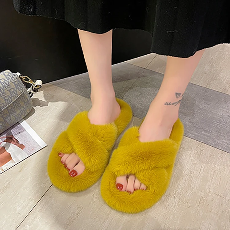 Factory Wholesale Women Fashion Fur Slides Indoor Outdoor Home Fluffy Furry Vegan Fur Slippers