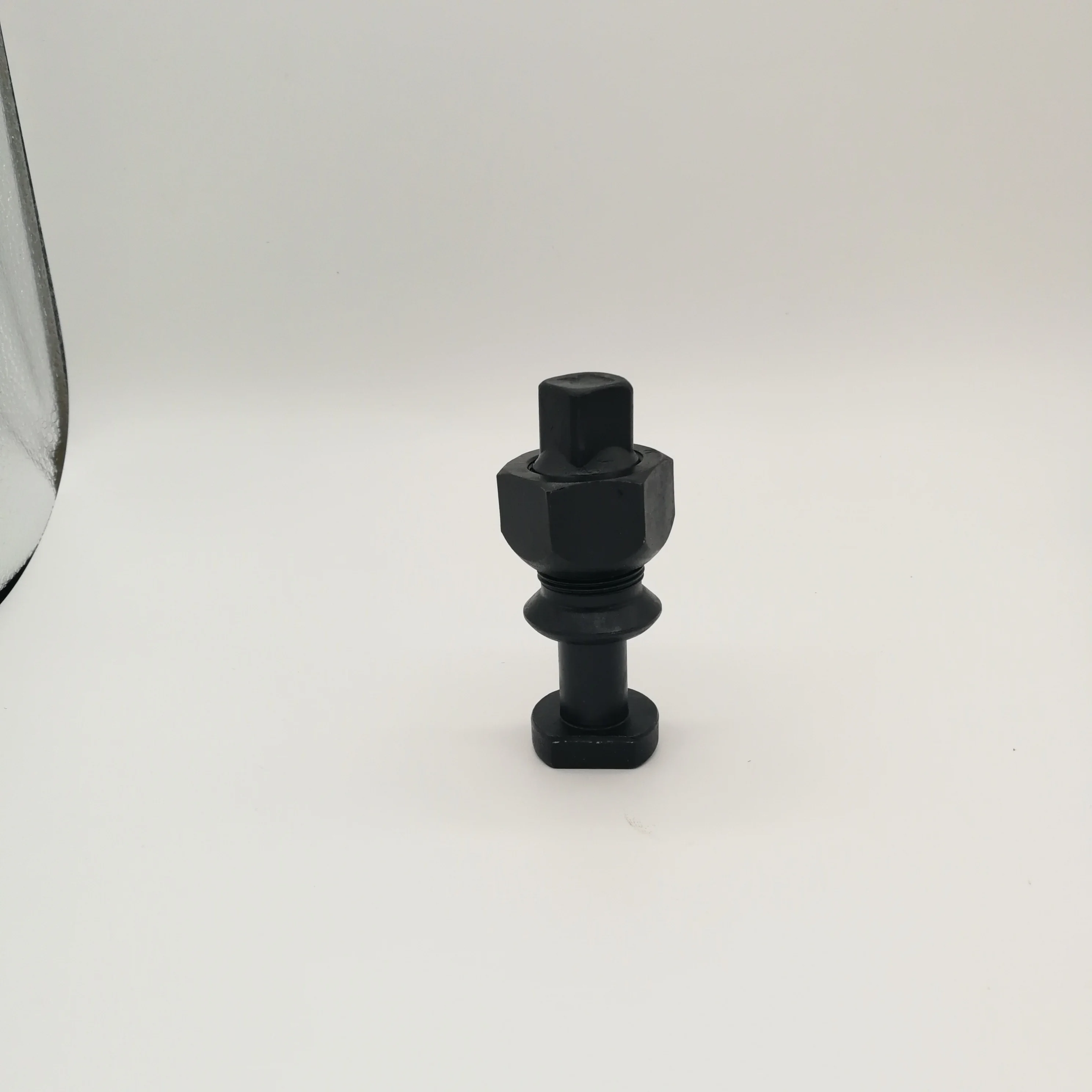 Truck and Trailer Hub Wheel bolt for truck JQ M20X1.5X77mm