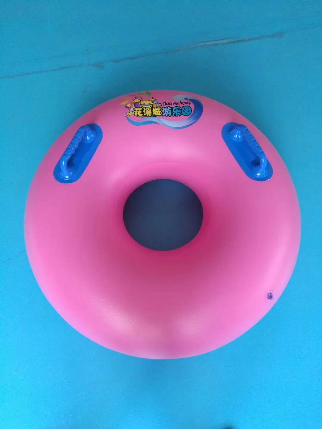 Multiple colors available Heavy Duty Inflatable air snow tube sledding car inflatable snow sleds & snow tubes