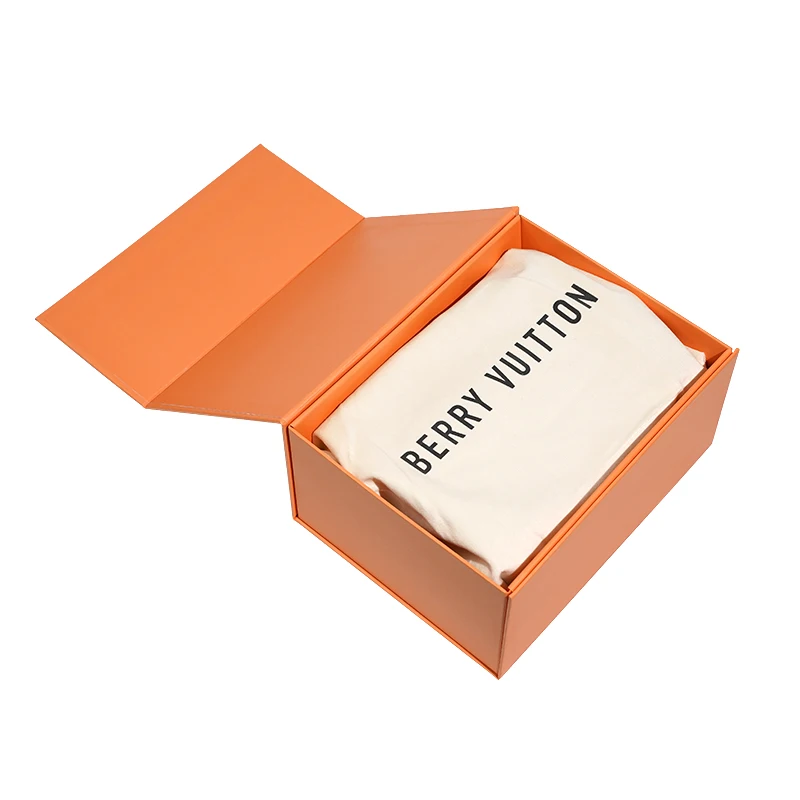 Customizable Luxury Foldable Gift Boxes Magnetic Lid Matt Lamination Stamping Folding Box Cardboard Present Paper Packing Box