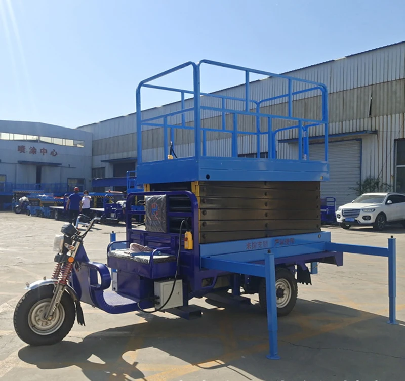 Three-wheeled vehicle-mounted lifting platform lift  for installation billboard lift & maintenance street lights