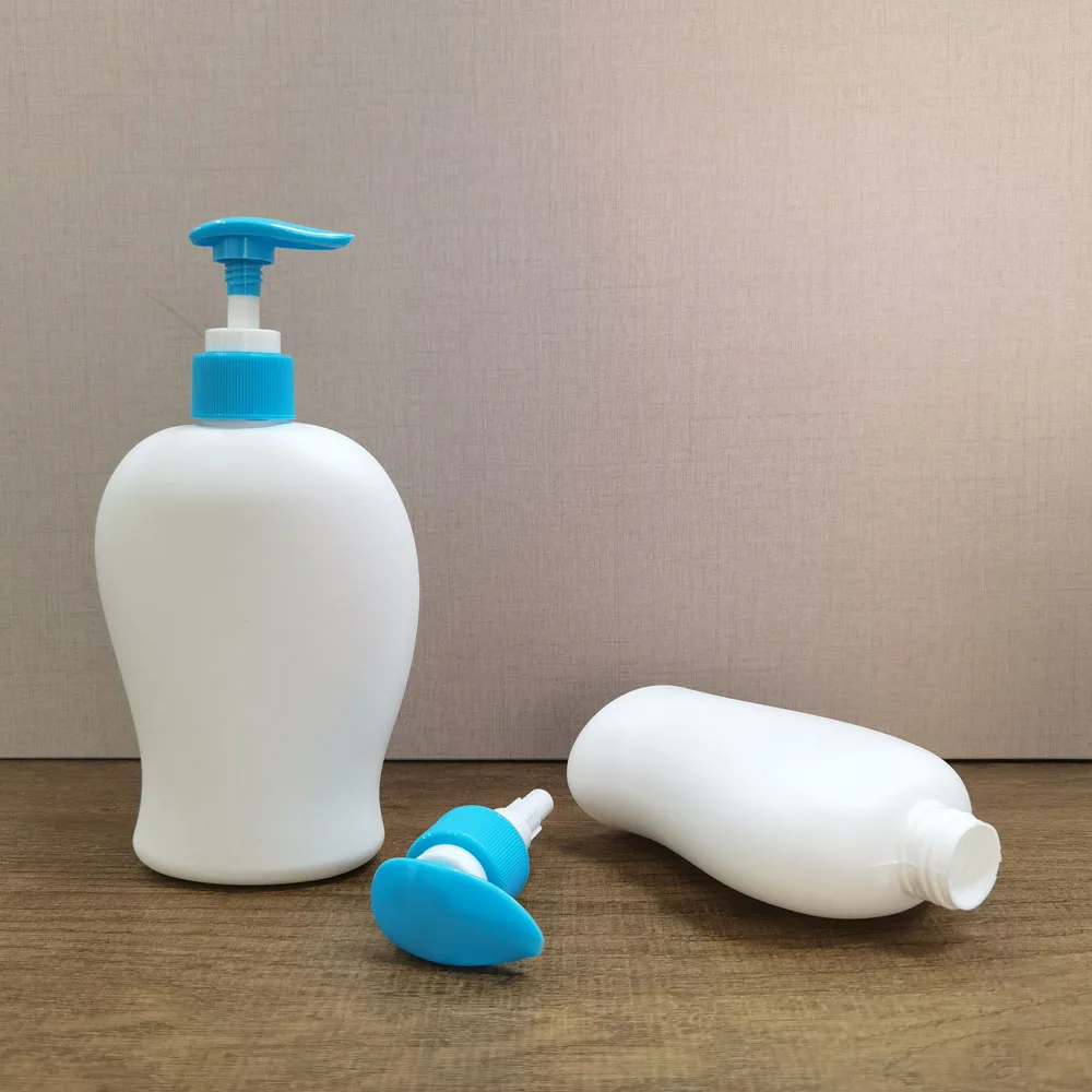 Custom 100ml 150ml 300 ml 400ml Korea Plastic Pet HDPE White Baby Kids Body Wash Shampoo and Conditioner Bottle With Lotion Pump