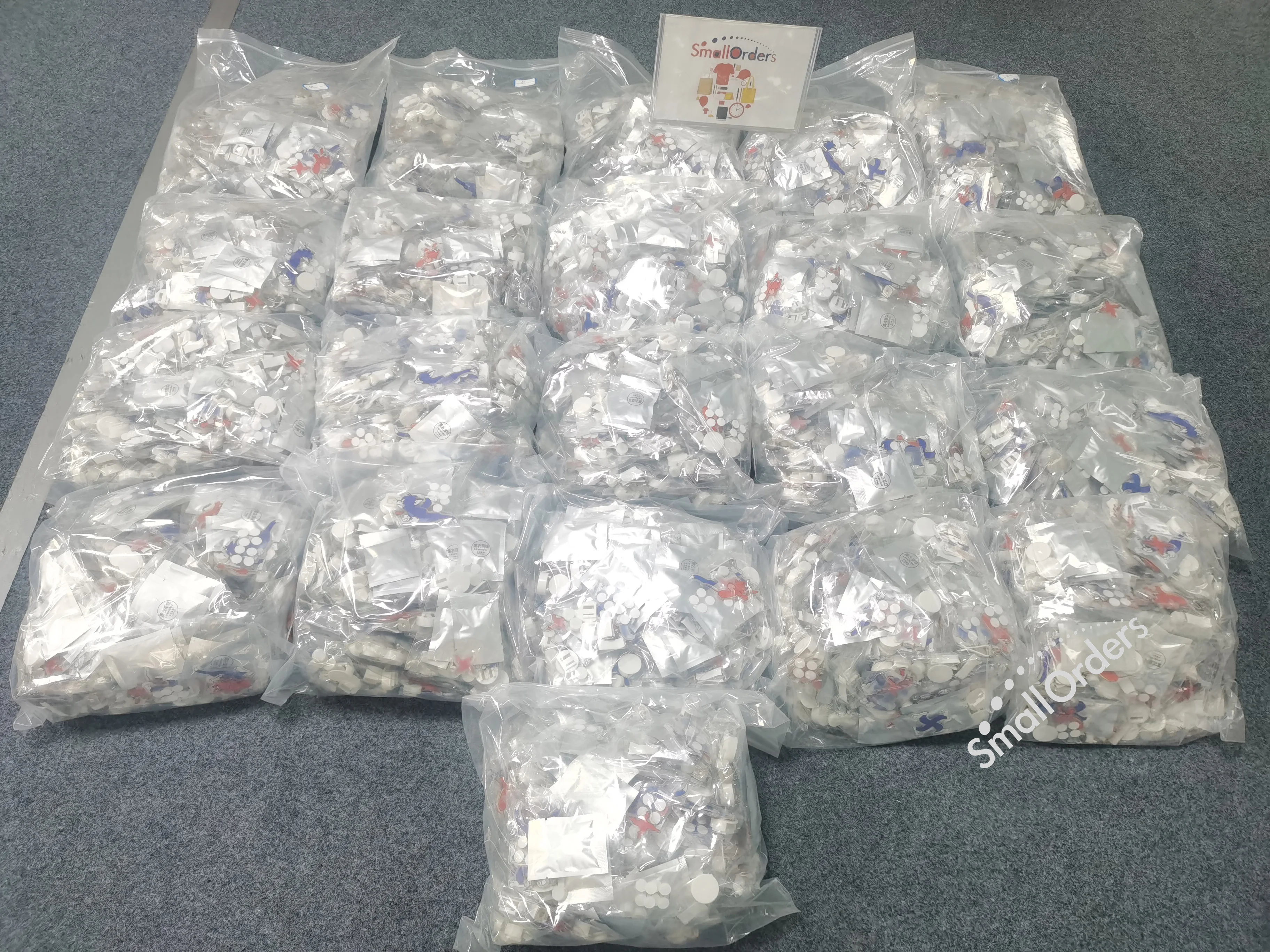 Novelties 2024 New Products Ideas 2025 Promotional Toys Gifts Items Acrylic for Party Education Insurance Welcome novelty Gifts