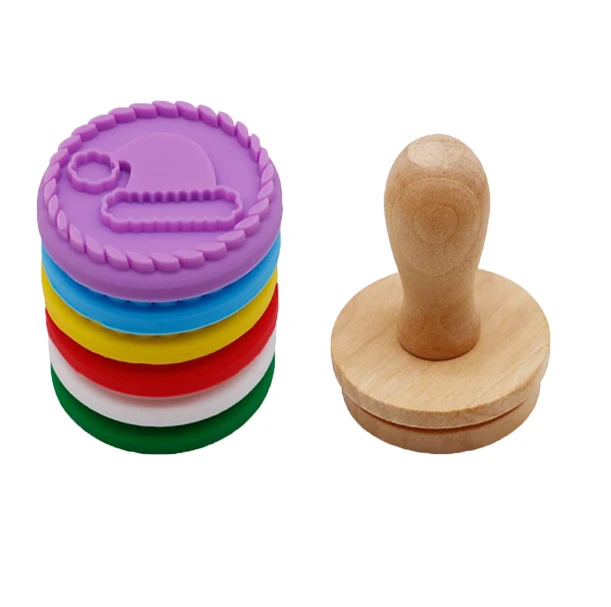 3pcs Food Grade Non Toxic DIY Silicone Cookie Cutter Stamp With Wood Handle Christmas Cookies Decoration Handmade