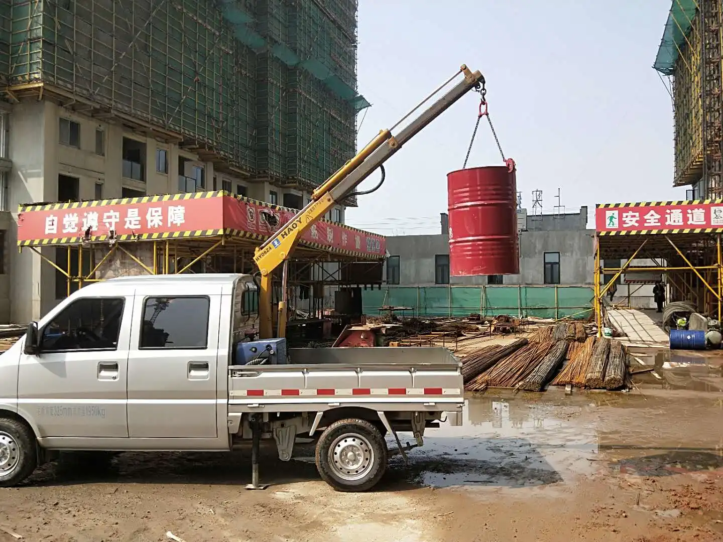 Lifting Other Cranes Machine Mini Electric Hoist for House Construction 800kg 1300kg Pickup Portable Mobile Jib