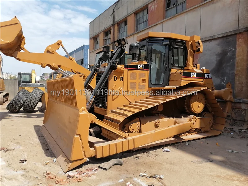 CAT D7R (4).jpg