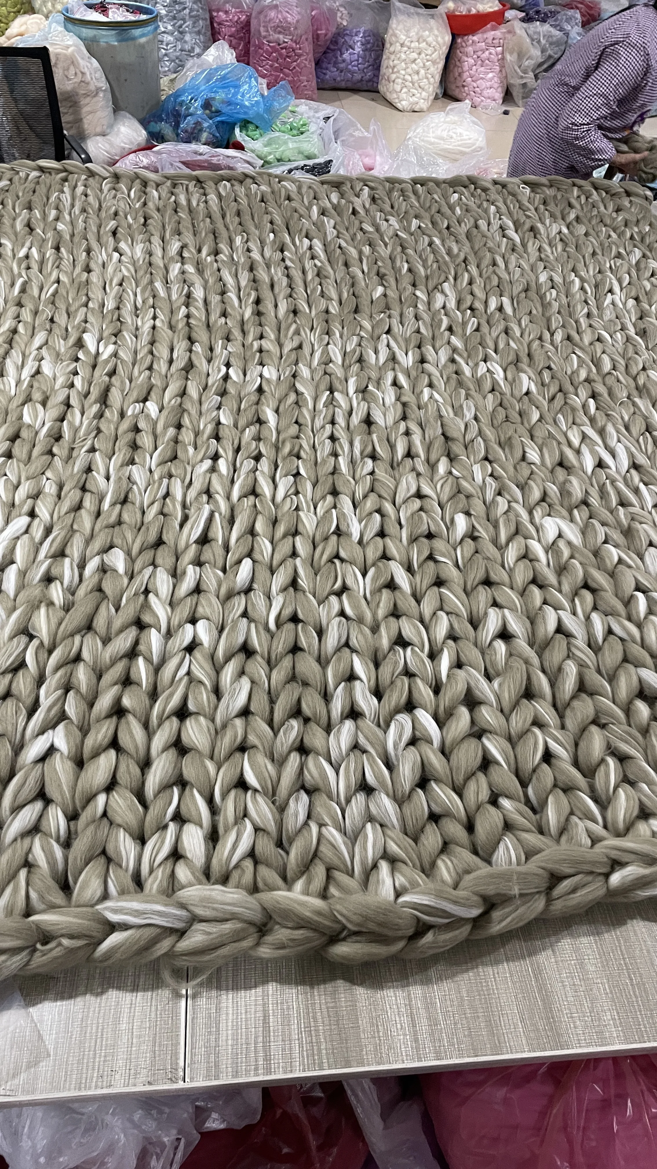 100% Chunky Knitted Mixed Merino Wool Throw Blanket