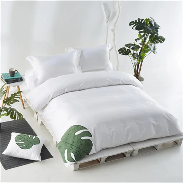 100% Cotton Bed Sheet Set and Green Color Home Bedding Set with Southeast Asian Style