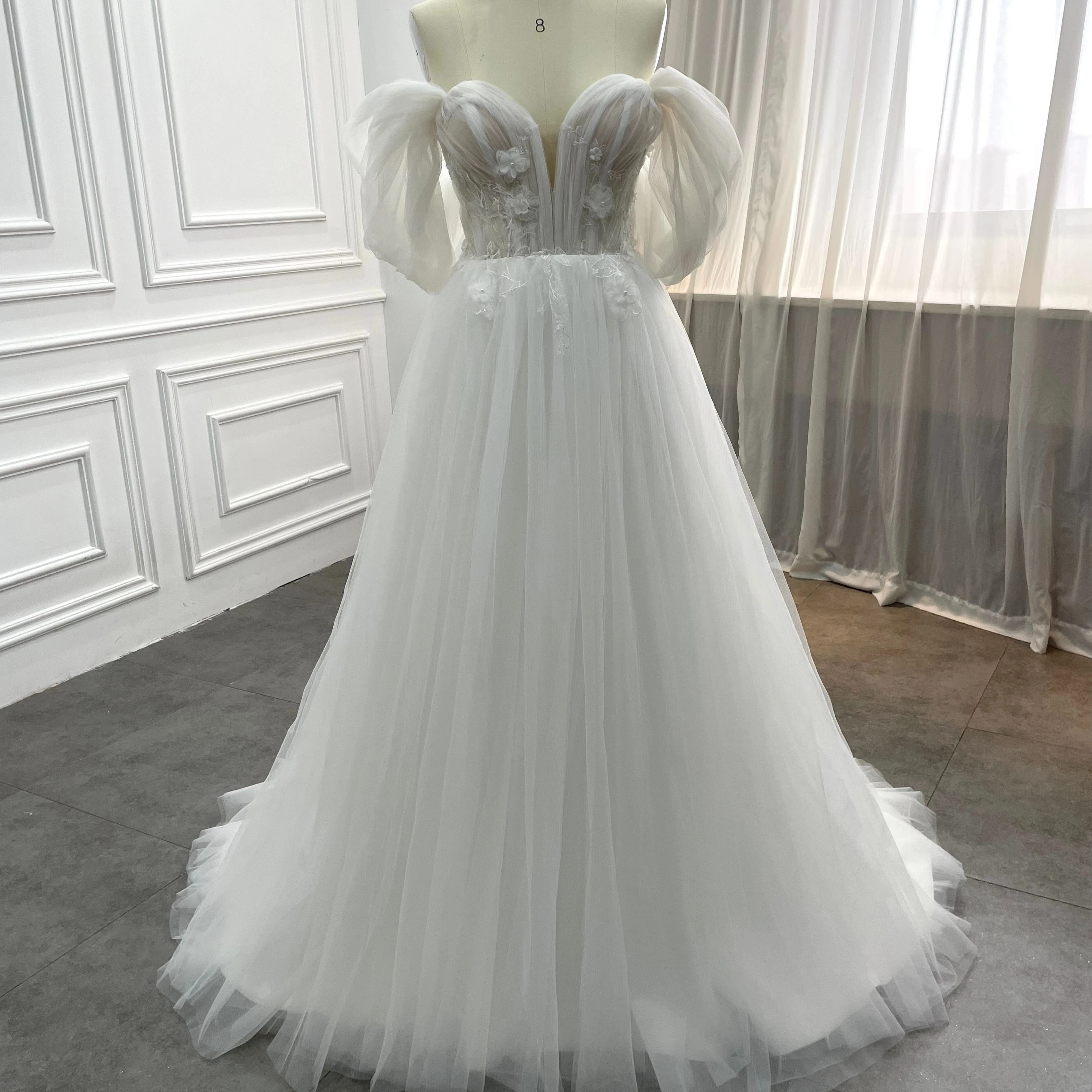 New Style 2023 Pleating Wedding Dress Women Bridal Gowns Princess Style Wedding Dress Off Shoulder