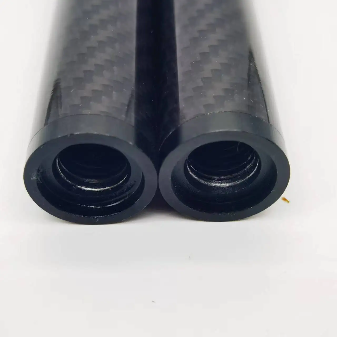 CNC процесс тонкой обработки резьбовые соединители диаметр углеродного волокна трубка 500 мм углеродное волокно Резьбовая трубка