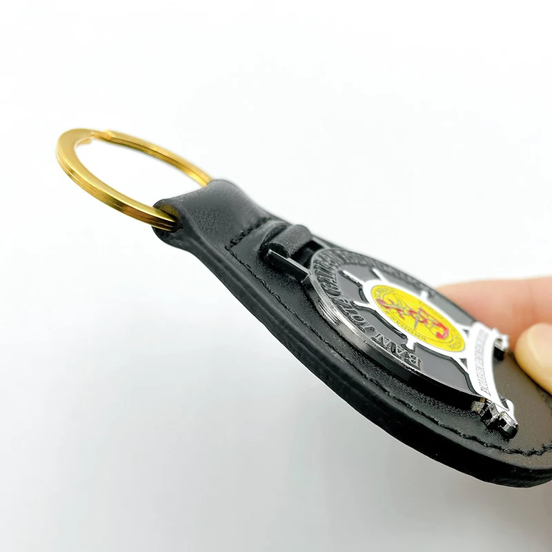 Cheap Price High Quality Small Minimum Quantity Fashion Leather Keychain Customized Logo Keychain PU Leather Keychain