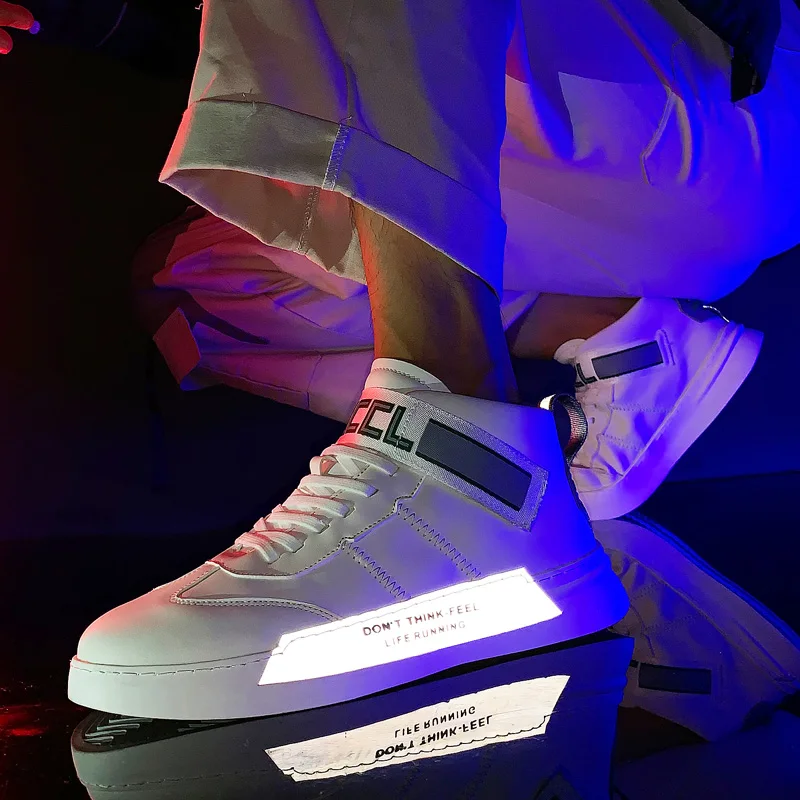 2021 New night dancing high top sports fashion sneake reflective causal light led shoes