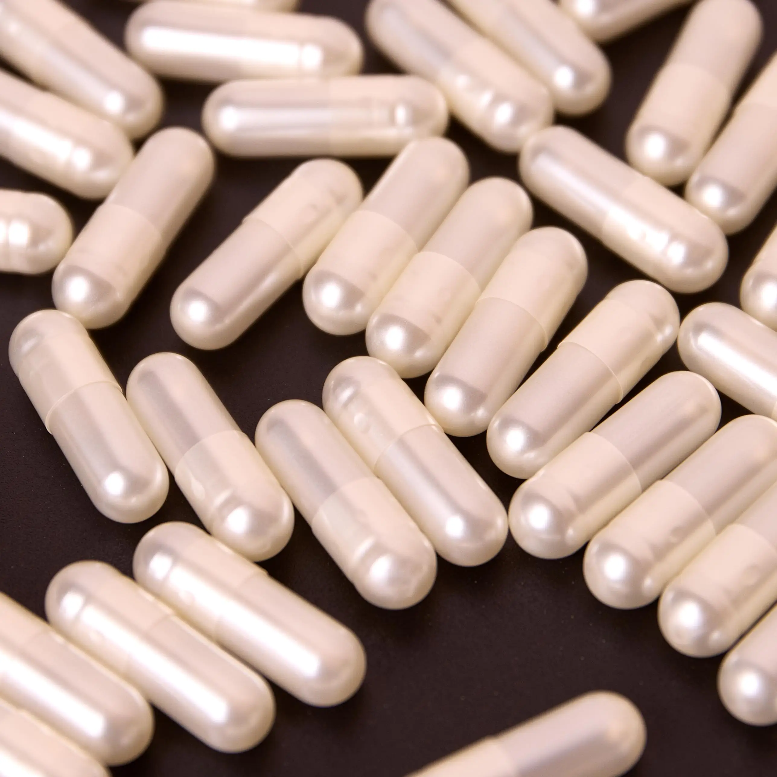 Shaoxing Renhe Capsule Cattle bone gelatin silver color pearl metallic color for supplement products