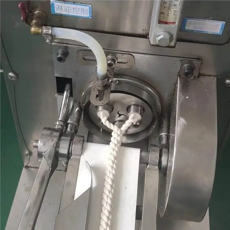 Original factory pretzel machinery four layer fried dough twists chain with cheap price