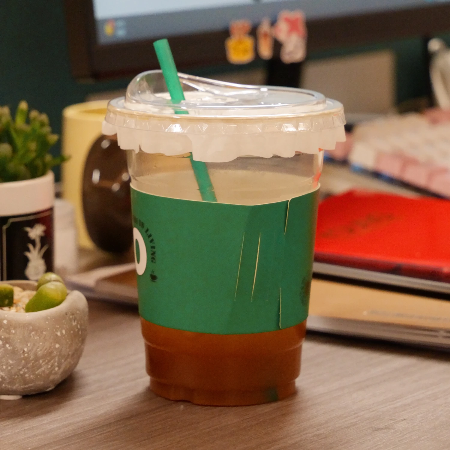 high quality 10mm clear plastic pigment cups dispo small plastic sauce containers portion cup with li