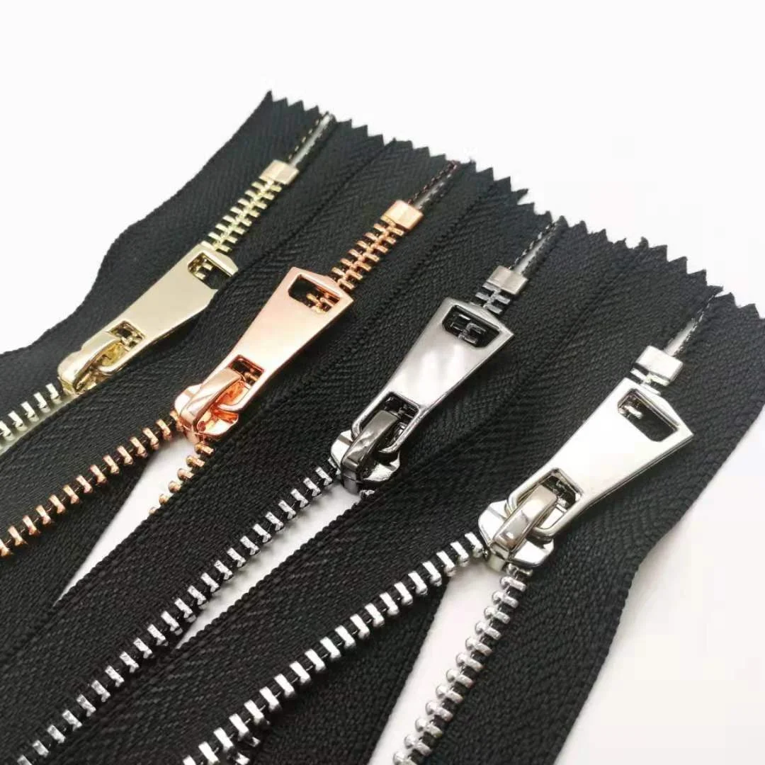 Wholesale 5# Puller Garment Accessories Close End Gold Color Teeth Jacket Zipper Custom Metal Zipper